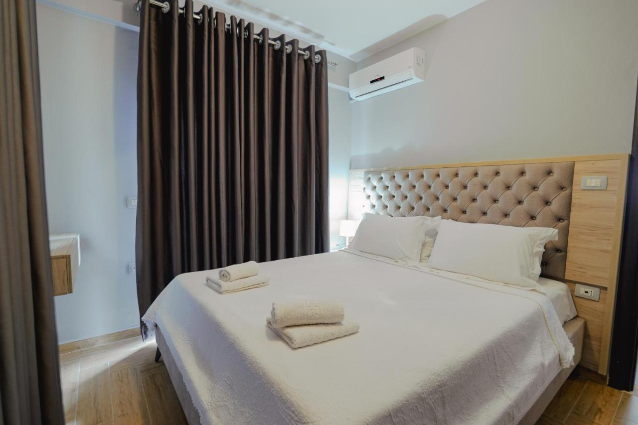 Casa Del Mar Apartment Ksamil Bagian luar foto