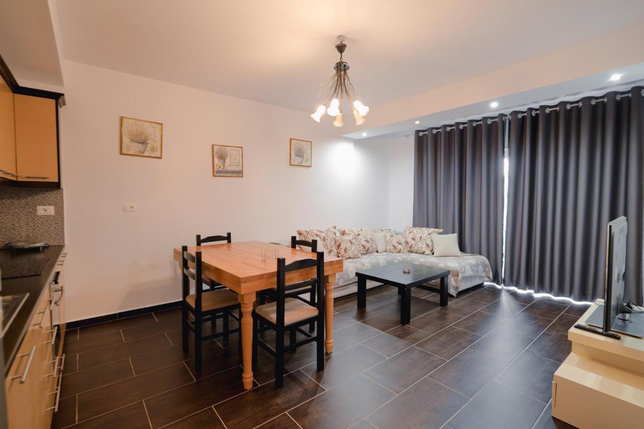 Casa Del Mar Apartment Ksamil Bagian luar foto