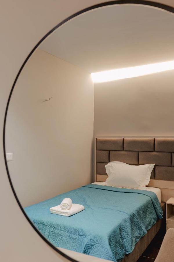 Casa Del Mar Apartment Ksamil Bagian luar foto