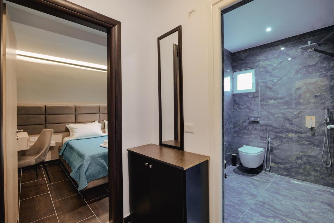 Casa Del Mar Apartment Ksamil Bagian luar foto