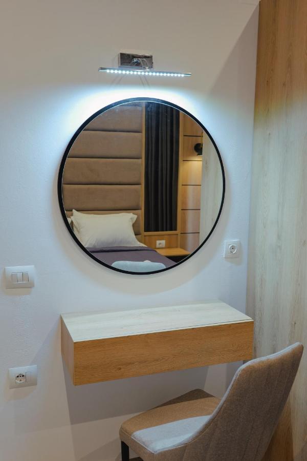 Casa Del Mar Apartment Ksamil Bagian luar foto