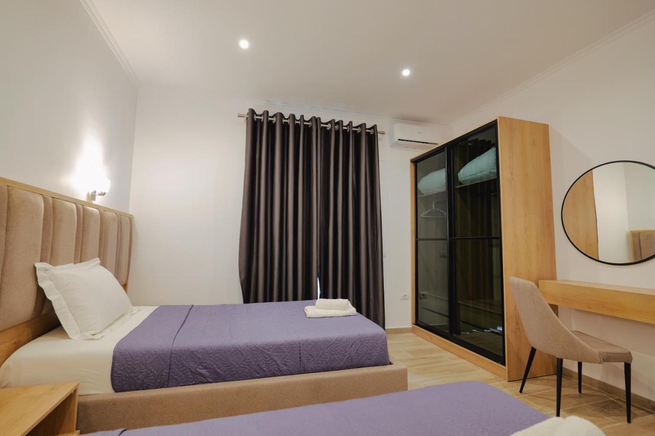Casa Del Mar Apartment Ksamil Bagian luar foto