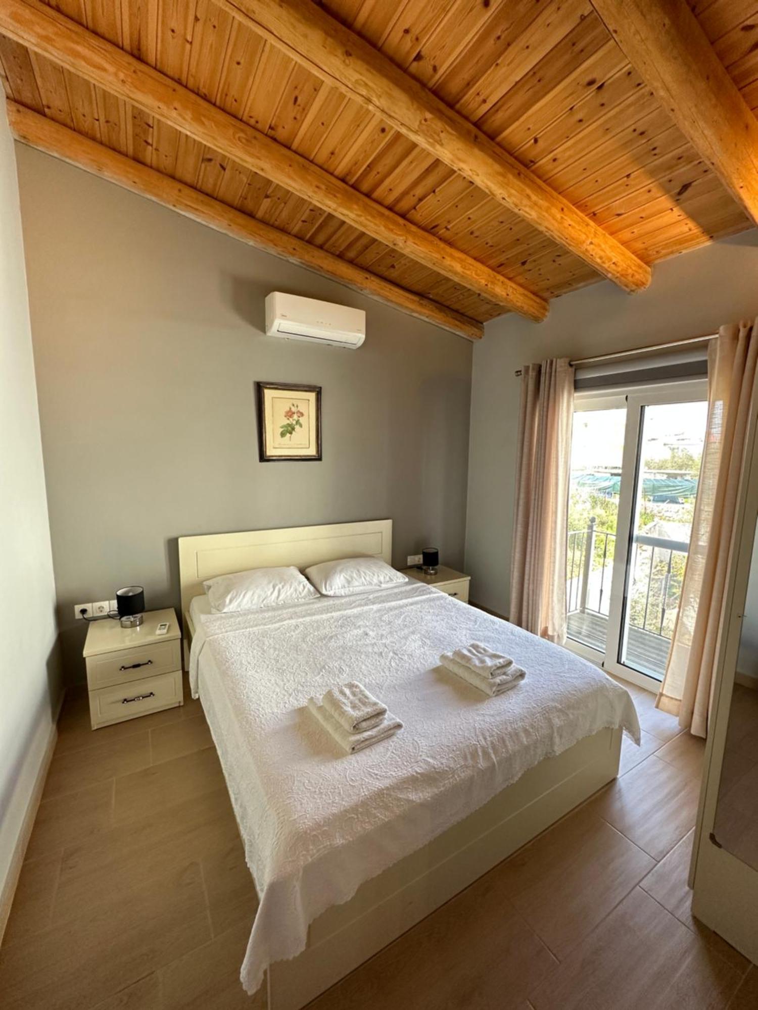 Casa Del Mar Apartment Ksamil Bagian luar foto